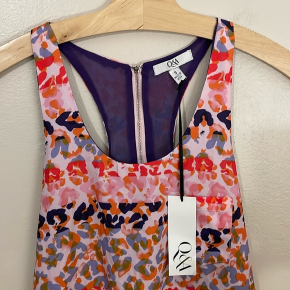 NWT Q&A Tank Top. Small - Picture 2 of 7